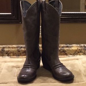 ⬇️Nurture Cowboy Inspired Boots⬇️